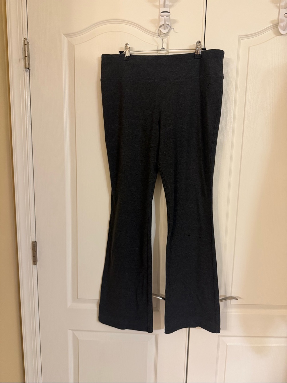 New York & Company Dark Gray Knit Waistband wide leg leggings